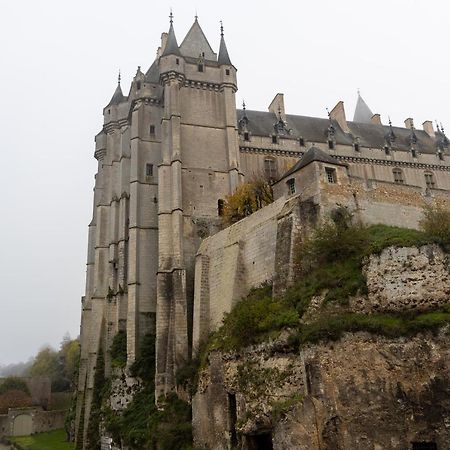 Maison Au Pied Du Chateau Chateaudun Bagian luar foto