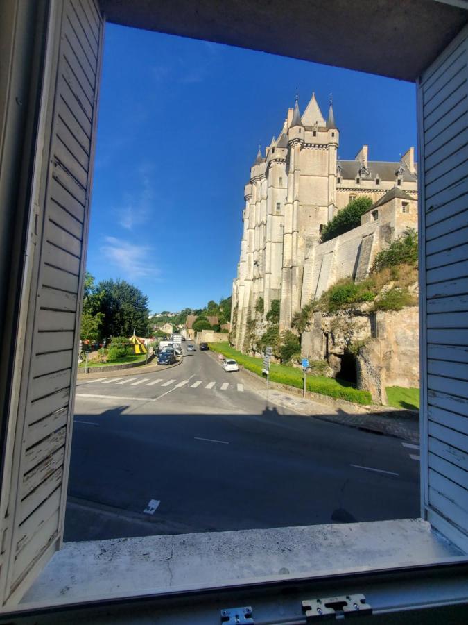 Maison Au Pied Du Chateau Chateaudun Bagian luar foto